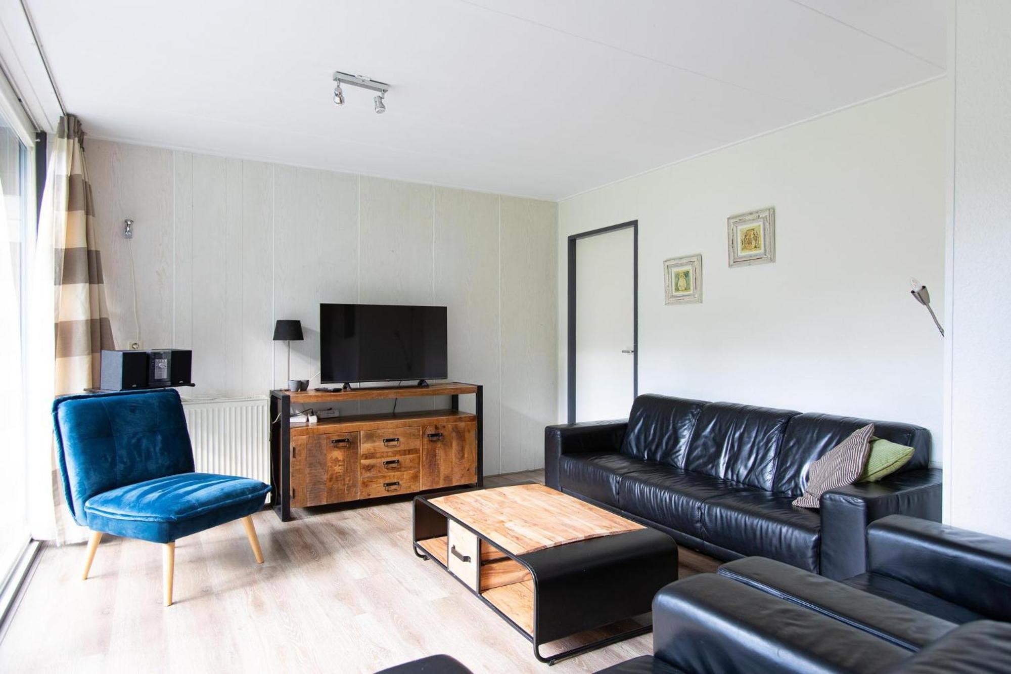 Vakantiepark Bosmeer Friesland Noordwolde  Phòng bức ảnh