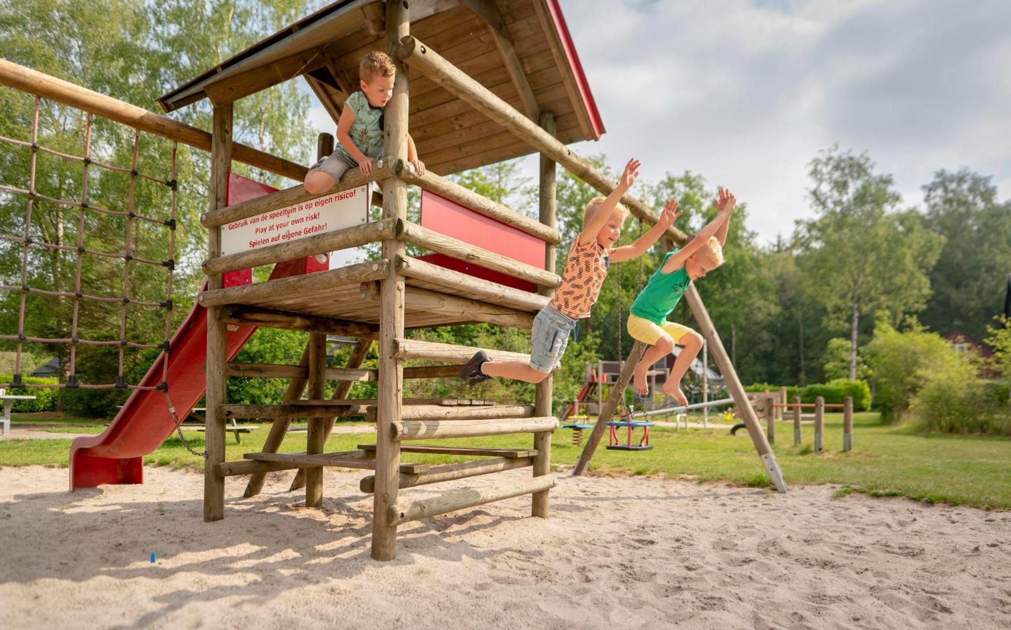 Vakantiepark Bosmeer Friesland Noordwolde  Ngoại thất bức ảnh