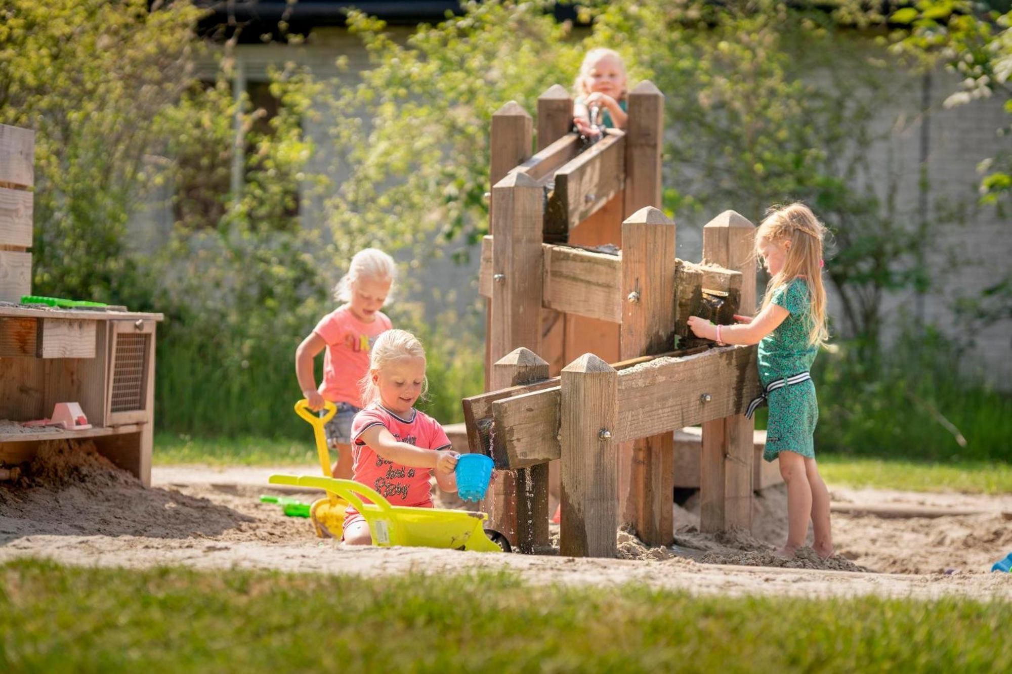 Vakantiepark Bosmeer Friesland Noordwolde  Ngoại thất bức ảnh